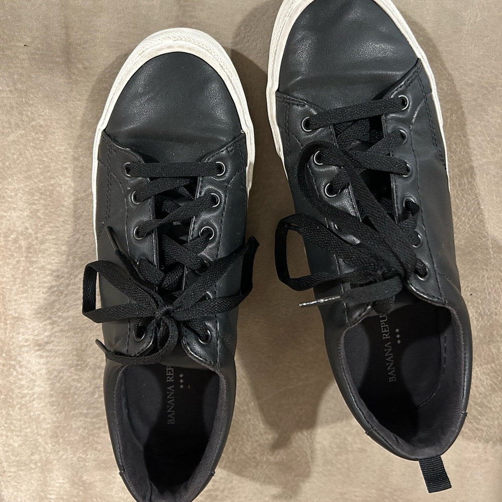 Banana Republic Black and White Athletic Shoes